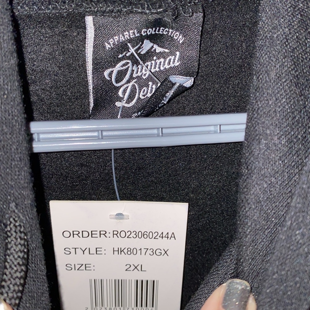 NWT Men’s Black Hoodie - Picture 2 of 2
